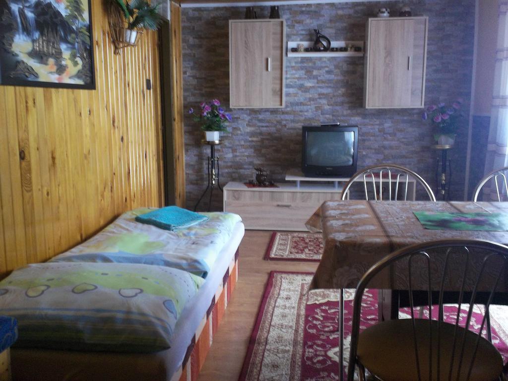 Ubytovanie U Vlasty Strba Ruang foto